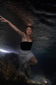 How much calories does a peanut butter sandwich have how often should you do water aerobics? How To Tread Water Basics And Techniques Koox Diving
