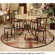 These rooms prove that when it comes to rugs, size does matter. Ornate Block Round Area Rug