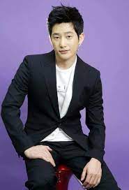 I consider it's a happy ending after a long journey to. Park Sihoo In Profile Park Sihoo ë°•ì‹œí›„ Parksihoossi Com