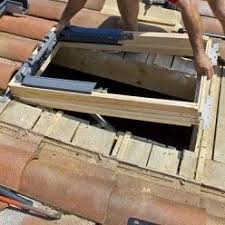 Amenager Des Combles Isolation Et Eclairage Naturel Combles Pose Velux Pose Fenetre