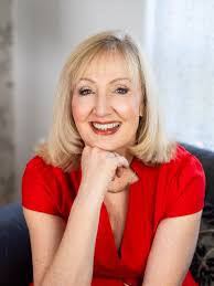 Barbara Cosgrave Stylist