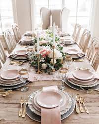 How Gorgeous Is This Table Setup If You Re Planning A Lunch Or Dinner Party Something Like T Dining Table Decor Dinner Table Setting French Country Decorating