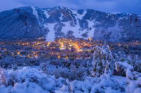 Aspen trailer's product portfolio ranges from 25 ton tandem trailers to 300 ton multi axle transporters and spans 6 market segments and 27 product lines. Skireisen Aspen Usa Skiurlaub In Aspen In Skisaison 2021 2022