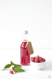 Himbeersirup Rezept Sweets And Lifestyle Rezept Himbeersirup Himbeersirup Rezepte Himbeeren