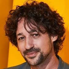 Contact Thomas Ian Nicholas