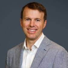 Adele Marano's Instagram, Twitter & Facebook