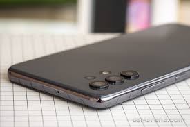 Samsung Galaxy A32 review: Design