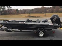 Includes minn kota fortrex, humminbird 980c, and lowrance hook 7! 2017 Triton 189 Trx Walkaround Youtube