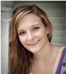 Danielle Raymond's Instagram, Twitter & Facebook