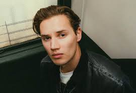 Mau P Wins Certifications, Dedicates To His Father