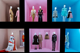 Multi interpretasi adalah ulasan lengkap arti penafsiran hukum argumentum a contrario kita bisa saja menjalankan kedua aktifitas ini secara bergantian koleksi barang antik from i2.wp.com. The Met Costume Institute Definisikan Fashion Multi Interpretasi Lewat Camp Notes On Fashion Whiteboard Journal