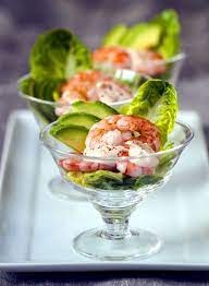 Serve These Fresh And Delicious Prawn Avocado Cocktails As The Perfect Christmas Starter Knorr Southafrica Chri Wedding Food Food Christmas Food Dinner