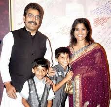 Renuka Shahane Family Husband Son Daughter Father Mother Marriage Photos Biography Profile She wrote on twitter that rather than focusing on films and tv shows, ec should direct their attention towards political parties to check if they are adhering to the rules.