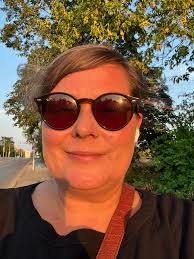 Barbara Domke ❤️🖤 🎗️