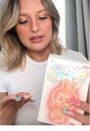 Unboxing oryginalnych Labubu w tajemniczych pudełkach