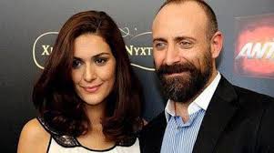 We did not find results for: Halit Ergenc Ile Berguzar Korel In Evi Yikildi