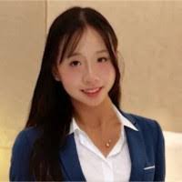 Doreen Chang's Instagram, Twitter & Facebook