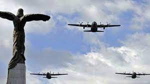 Jul 20, 2020 · de ziua aviației, sărbătorită la 20 iulie 2020, în capitală vor avea loc manifestări, ceremonii militare și religioase, dar și un spectacol aviatic. Ziua AviaÅ£iei Romane Si A ForÅ£elor Aeriene Mai Multe Ceremonii Si Trafic Blocat In CapitalÄƒ Ziarul Incomod