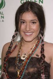 Nov 10, 2016 · it's the most common hairstyle representation for native american women. Q Orianka Kilcher Peruvian Swiss Native American Girls American Indian Girl Native American Women