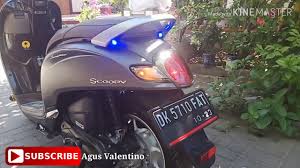 Pada tj modif, semua impian anda untuk mewujudkan modifikasi kendaraan sendiri akan terwujud simak ulasannya pada modifikasi motor scoopy di bawah ini. Modif Simple Motor Scoopy Stylish Matte Brown 2018 Youtube