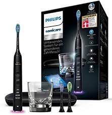 This set includes two toothbrush heads, an electronic toothbrush, and travel charging case. Philips Sonicare Diamondclean Smart Elektrische Zahnburste Mit Schalltechnologie Hx9903 13 Ladeglas Reiseetui Schwarz Amazon De Drogerie Korperpflege