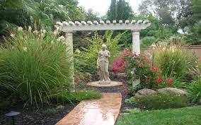 Bloomin Landscape Designs Sacramento Area Landscape Design Landscape Design Italian Landscaping Low Water Landscaping