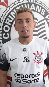 Renovação de Contrato: Um Sonho Realizado no Corinthians
