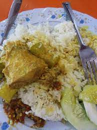 Erwin yang diterbitkan oleh pt gramedia pustaka utama dapat dibeli di gramedia.com. Nasi Berlauk Ikan Tongkol Malay Food Food Rice