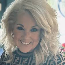 I have a physical copy of the book!🎉⁣