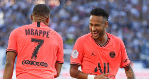 Lille n'a gagné qu'un seul de ses 15 derniers matches face à paris en ligue 1 (3 nuls, 11 défaites) lille reste sur 2 revers consécutifs en ligue 1 (v monaco et dijon), sa pire série dans l'élite depuis. Psg Lille Sur Quelle Chaine A Quelle Heure