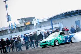 24 stunden rennen nürburgring 2021, live stream free tv übertragung: Drifts Im Fahrerlager Startaufstellung Fur Besucher Geoffnet Adac Total 24h Rennen Nurburgring