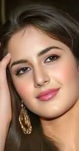 𝗦𝗔𝗬 𝗬𝗘𝗦 𝗜𝗙 𝗬𝗢𝗨 𝗟𝗢𝗩𝗘 Lauren Daigle ❤️