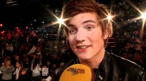 Se när daniel norberg imponerar på idoljuryn i idol 2010. Idol Daniel I Tarar Efter Utrostningen Youtube