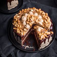 Snickers Torte Ohne Raffinierten Zucker Und 100 Vegan Nu3kitchen Rezept Snickers Torte Kuchen Und Torten Rezepte Snickers Kuchen
