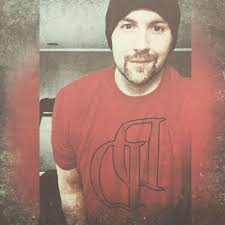 Dustin Dowdy (@damnitdustin) • Facebook‎