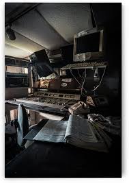 Abandoned Radio Station Steve Ronin Canvas Artwork Radio Station Radio Welcome To Night Vale