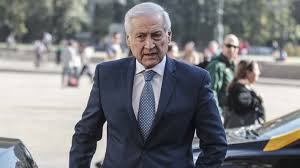 El partido por la democracia (ppd) habría decidido bajar la candidatura presidencial de su timonel, heraldo muñoz, en una jornada marcada por el cierre de inscripciones de las primarias presidenciales. El Tenso Escenario Interno Del Ppd Tras El Rechazo De Sus Diputados Al Acuerdo Comercial Que Impulso Heraldo Munoz Emol Com