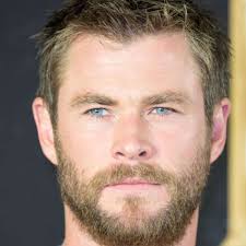 Chris Hemsworth hadert mit seiner Rolle als Donnergott