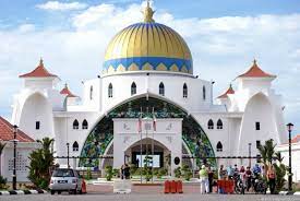 The trip took us approximately 10 minutes with no. Family Tours In Malaysia Melaka Johor Bahru