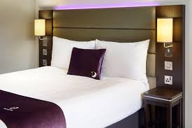 Bank underground station is 10 minutes away by foot and london bridge is 5 minutes away. Premier Inn London Bank Tower Hotel Hotels In London Address Schedule Reviews Tel 03333219 Infobel
