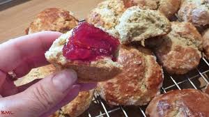 Irische Buttermilchscones Typisch Irisch Typisch Irisch Scones Rezept Backen