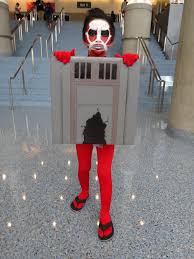 These titans, while tall, are nowhere near the height of the colossal titan, who is 60 meters high. Attack On Titan Colossal Titan Wall Maria Dsc05521 Flickr