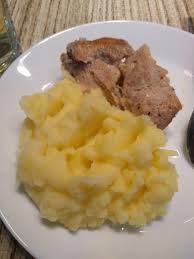 There are 70 calories in 1 1/3 cup (0.7 oz) of big y mashed potatoes. How Many Calories In This Chicken And Mashed Potatoes The Mashed Potatoes Was Made With Milk Caloriecount