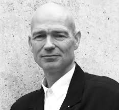 Goeritz and Hall Guest-Edit Japan A+U 564