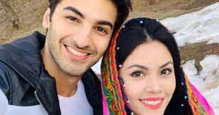 Sanjeeda khatoon is the most dominating khatoon (mother) of the family. Sinopsis Dan Senarai Pelakon Drama Sara Sajeeda My Panduan