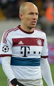 Arjen robben (bedum, 23 januari 1984) is een nederlandse voetballer. Arjen Robben Wikipedia