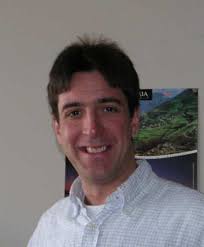 A Unified Framework for Max-Min and Min-Max Fairness with Applications