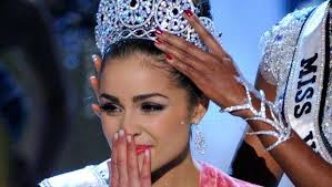 Mexican miss andrea meza don win crown as miss universe 2021 for ceremony wey shele for di united states. Miss Universe Olivia Culpo On Her Title What Does That Even Mean Video Huffpost Life