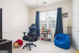 13216 Dunnegan Head Pl, Bristow, VA 20136