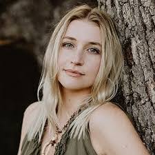 Tanya Dawson's Instagram, Twitter & Facebook